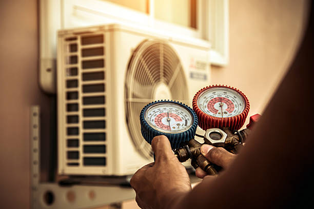 Professional Hvac Maintenance technician working in Moro, IL